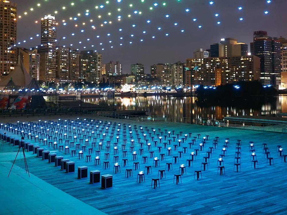Shenzhen Scenic Spot Drone Show: Keeping Navigation Locked with the BNTDFE4A